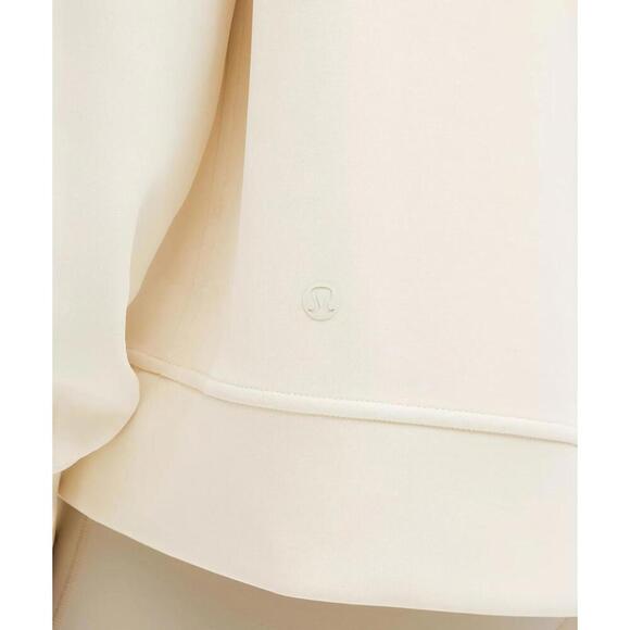 Softstreme Crewneck Oversized Pullover - Light Ivory - Picture 3 of 4